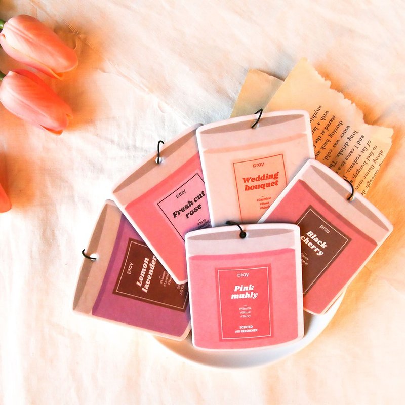 【韩国 PRAY】吊挂香氛片-酒红樱桃 /三入组 - 香薰/精油/线香 - 纸 红色