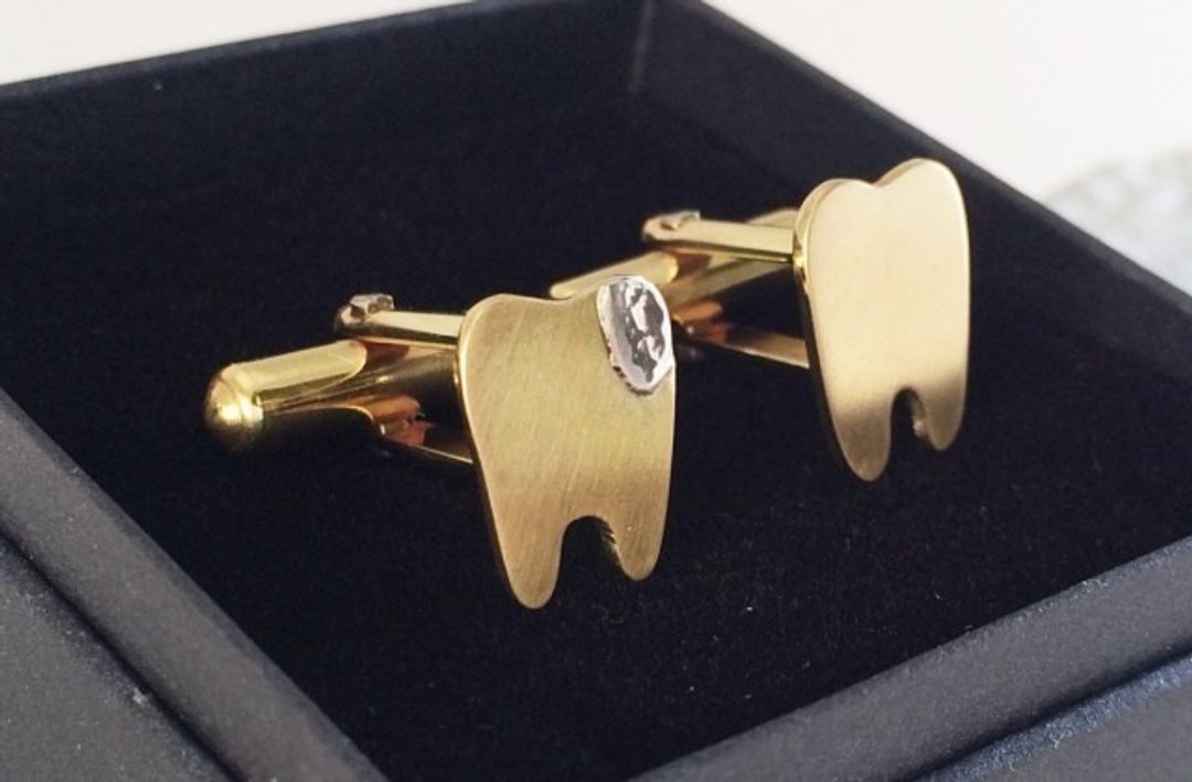 Good Tooth & Bad Tooth ◇ Brass cufflinks - 袖扣 - 其他金属 