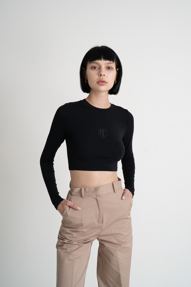 Logo Modal Crop Top - Black | 短版Logo莫代尔棉长袖 - 黑 - 女装上衣 - 棉．麻 黑色