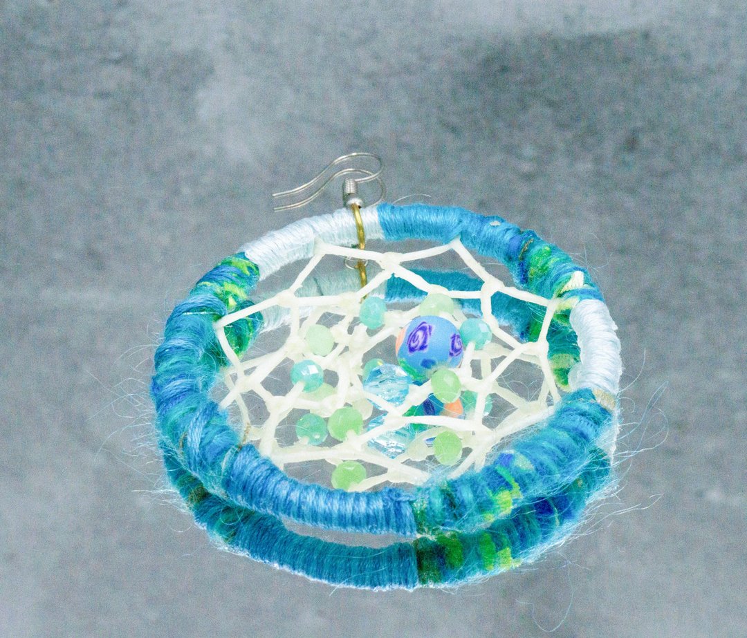 【Off-season sale】捕梦网耳环・梵谷的星星(单支) - 耳环/耳夹 - 丝．绢 蓝色