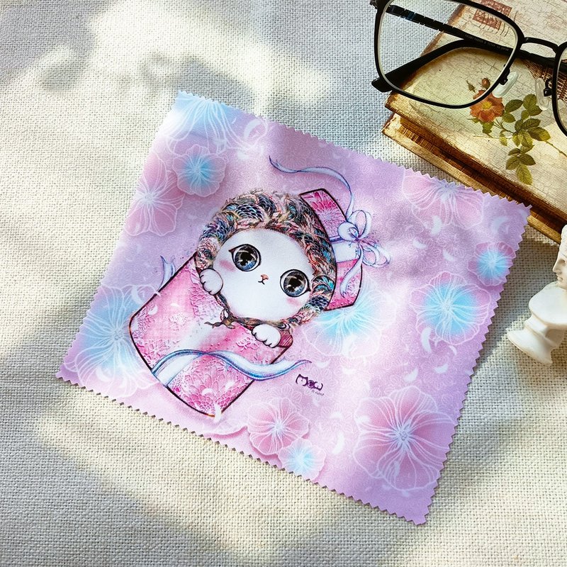 【好喵】擦拭布/眼镜布/拭镜布-超萌少女粉礼物猫 - 眼镜盒/眼镜布 - 聚酯纤维 