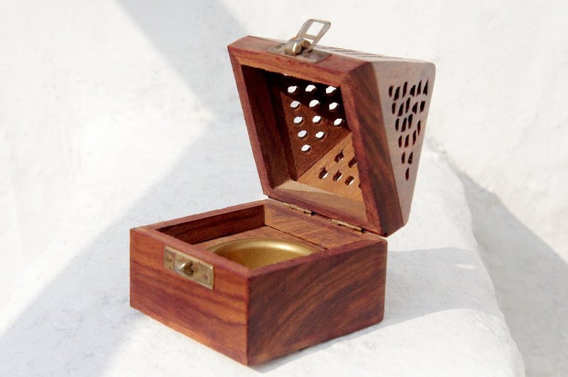 圣诞礼物 印度木质线香台/木质烛台/镂空线香座-埃及金字塔 窗花 - 香薰/精油/线香 - 木头 咖啡色