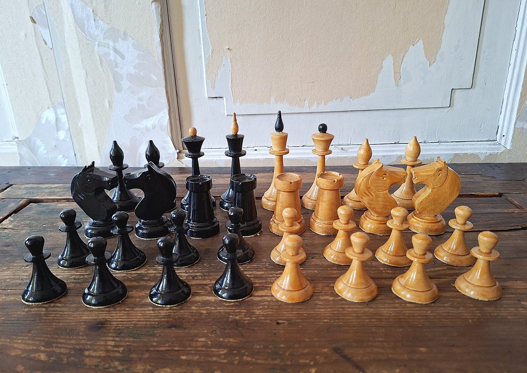 Semenovskie 木制棋子 1970 年代复古 — 苏联象棋组 棋盘游戏 - 桌游/玩具 - 木头 