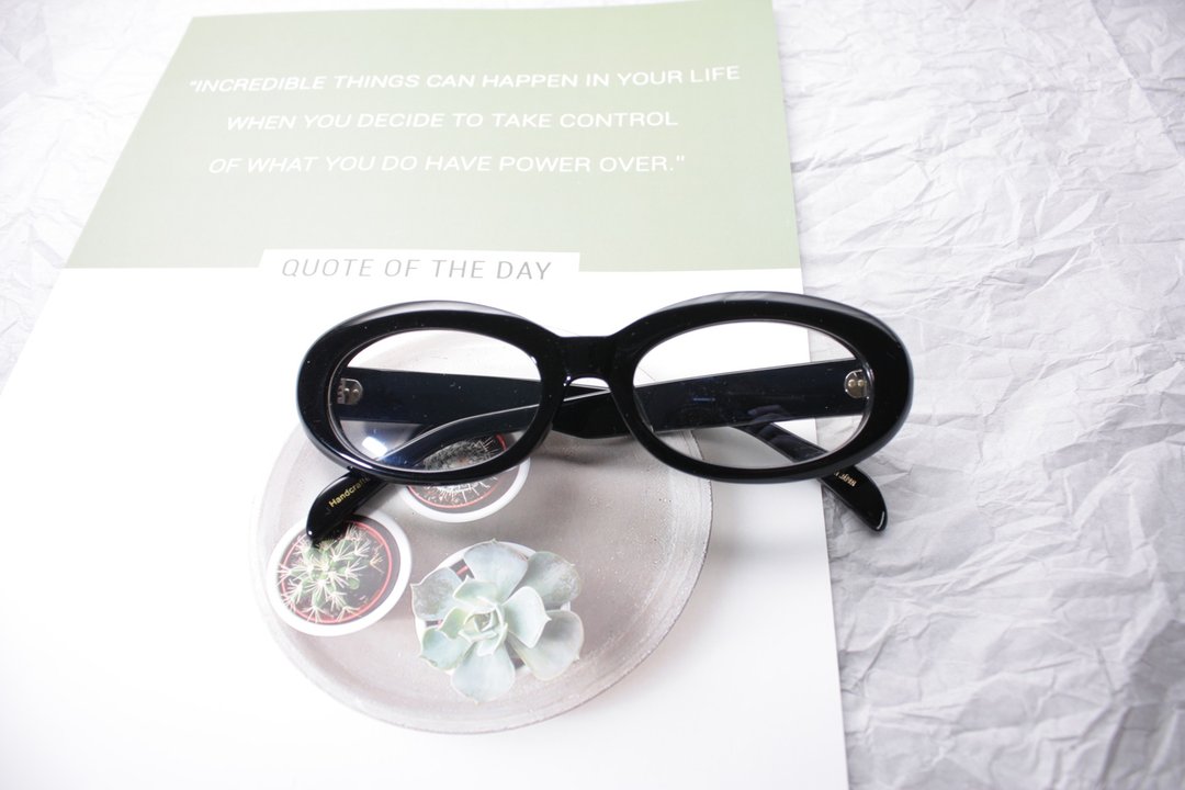 绝版复古 ELEMENTS eyewear 椭圆形眼镜框 - 眼镜/眼镜框 - 其他材质 黑色