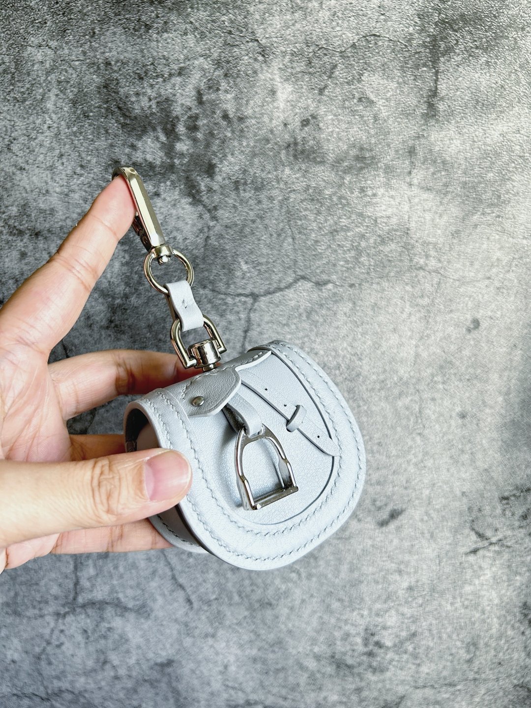 定制化礼物 原创手工皮具 AirPods 马鞍保护套 / 耳机收纳包 / 零 - 耳机收纳 - 真皮 