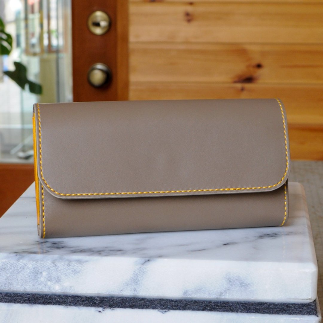 Large-capacity and easy-to-use long wallet No.4 Buttero - 皮夹/钱包 - 真皮 多色