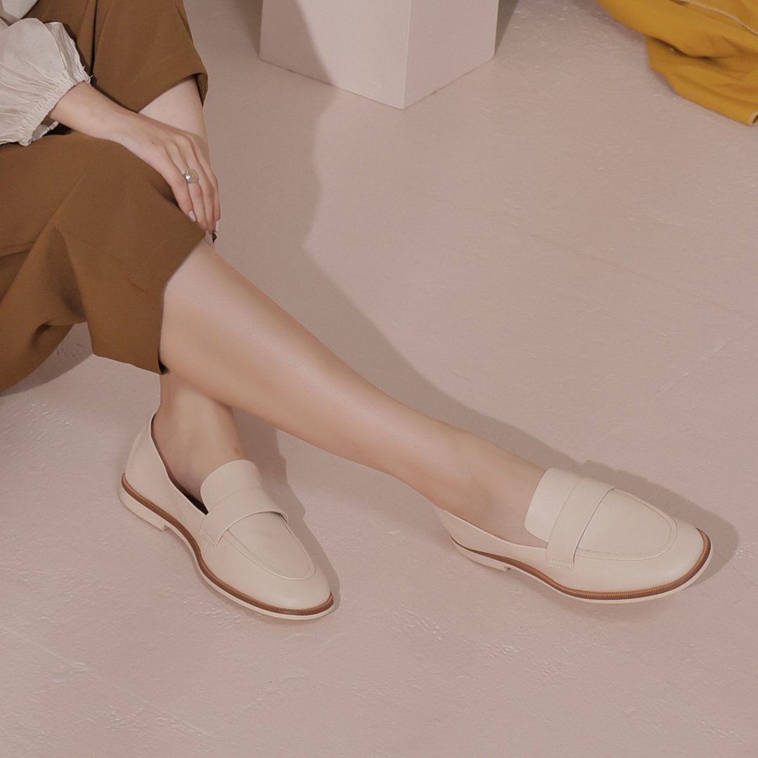 软软小牛皮穆勒鞋-白色-零码出清 - 女款牛津鞋/乐福鞋 - 真皮 白色