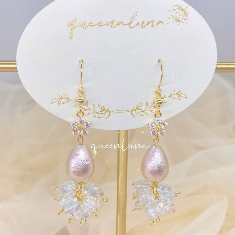 日本棉珠水晶花耳环 - 耳环/耳夹 - 水晶 白色