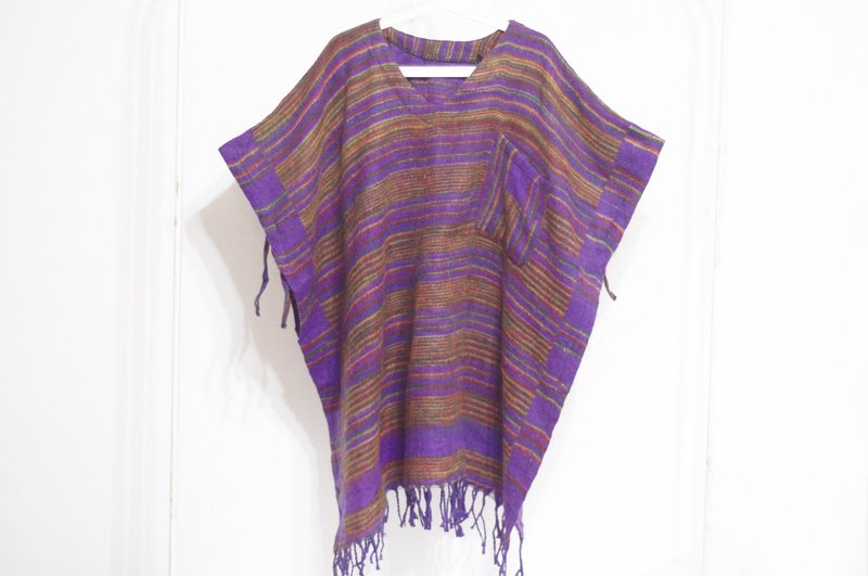 圣诞节礼物 限量一件针织纯羊毛披巾 / 民族风斗篷 / 印地安流苏披巾 / 波希米亚斗篷披肩 / 羊毛斗篷 / 手织围巾 - 紫色世界 彩色条纹 - 丝巾 - 羊毛 多色