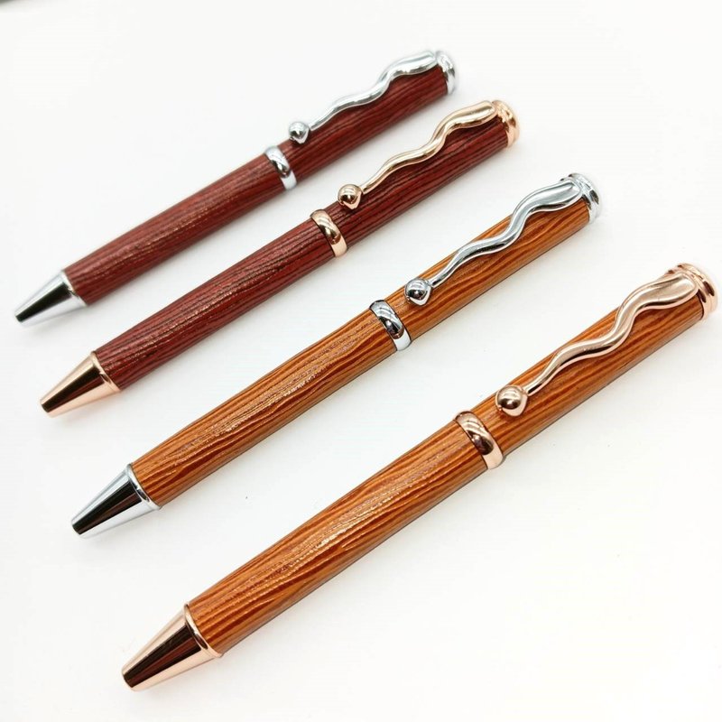 真皮 皮笔 独特皮纹 浅棕 深棕 迷你笔 白金 玫瑰金 原子笔虎之鹤 - 圆珠笔/中性笔 - 真皮 