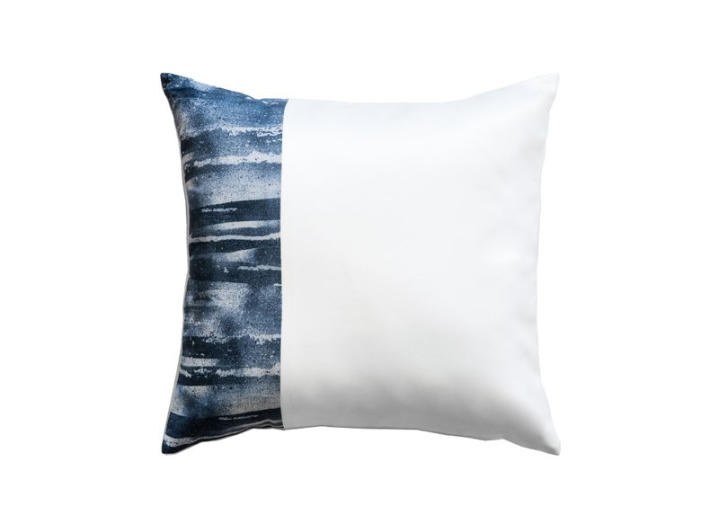 piinpillow - off white 16x16 inches pillow cover / 枕頭 套 / ピ ロ ー ケ ー ス. - 枕头/抱枕 - 其他材质 白色