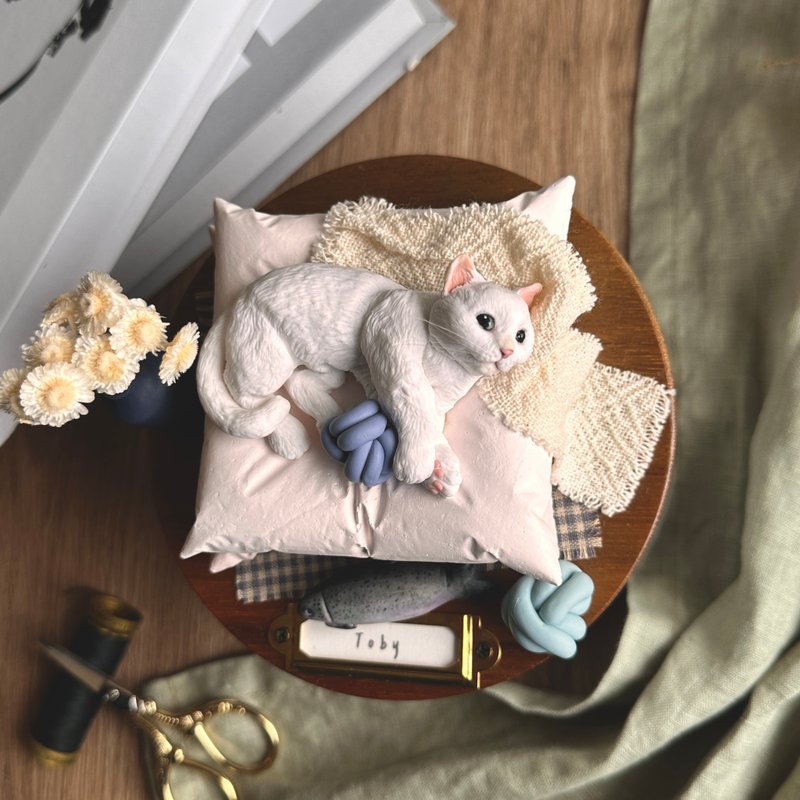 【定制全身宠物】打毛球的午后 骨灰罐 L号 扩香石 毛小孩 礼物 - 其他 - 其他材质 