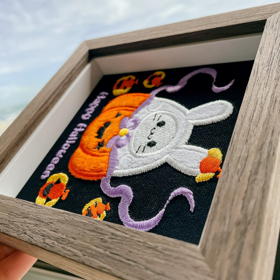 【Halloween】达摩南瓜兔 刺绣画|实木框 - 画框/相框 - 棉．麻 橘色