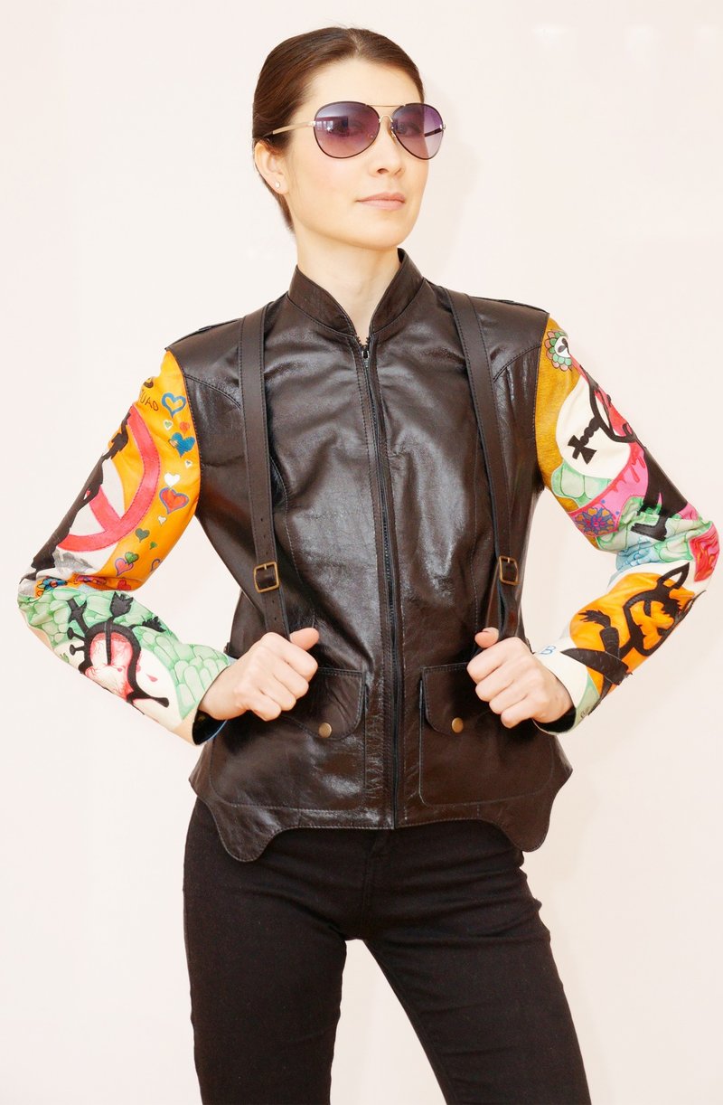 女士柔软小羊皮真皮涂鸦夹克，附可拆卸束带 - 女装休闲/机能外套 - 真皮 多色