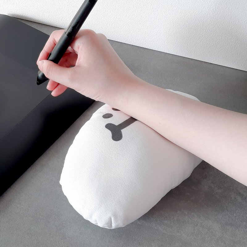 H仔手腕枕 靠手枕 小抱枕 - 枕头/抱枕 - 聚酯纤维 白色