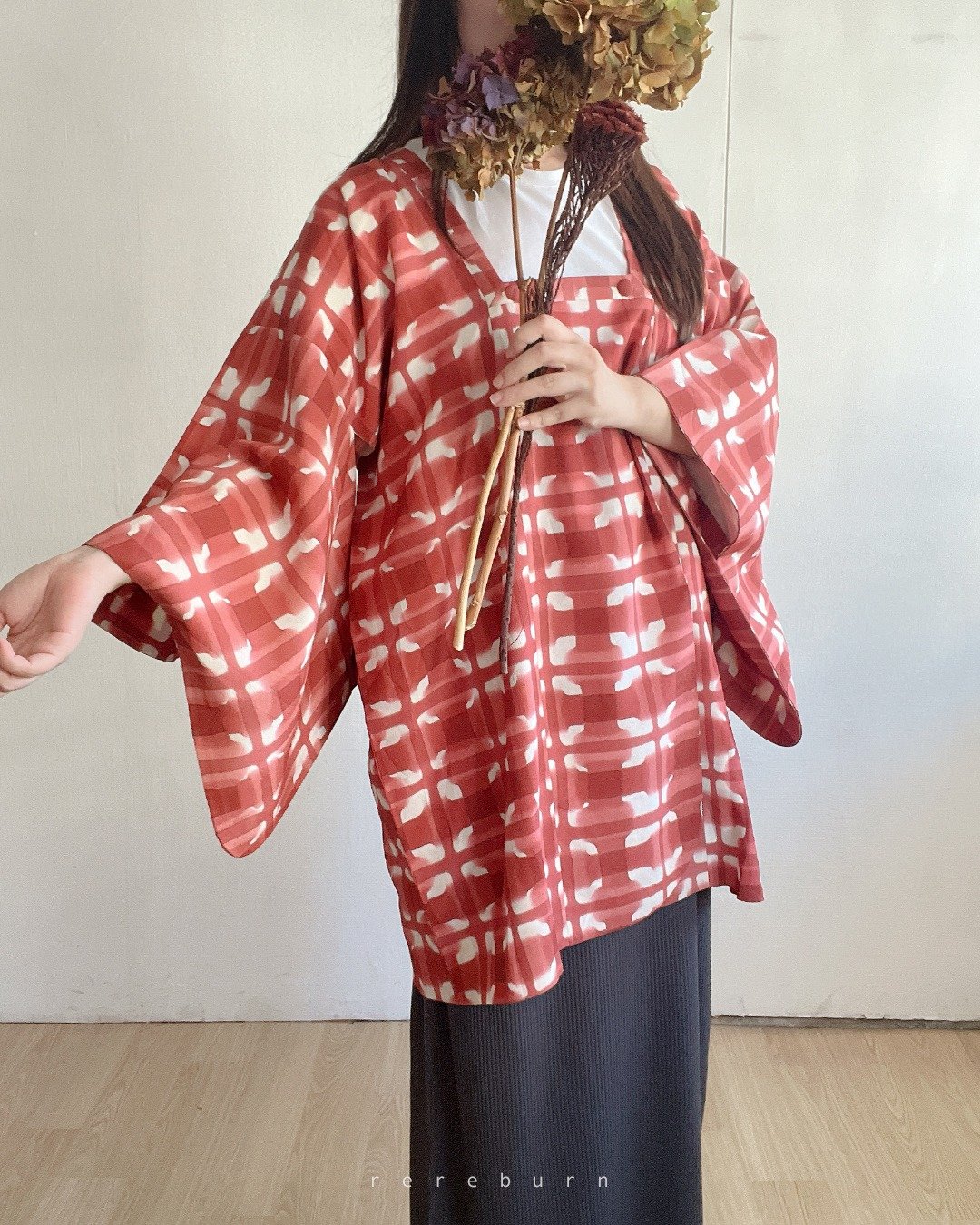 日本制和风印花薄款红色格子古着道行羽织和服外套 - 女装休闲/机能外套 - 聚酯纤维 红色