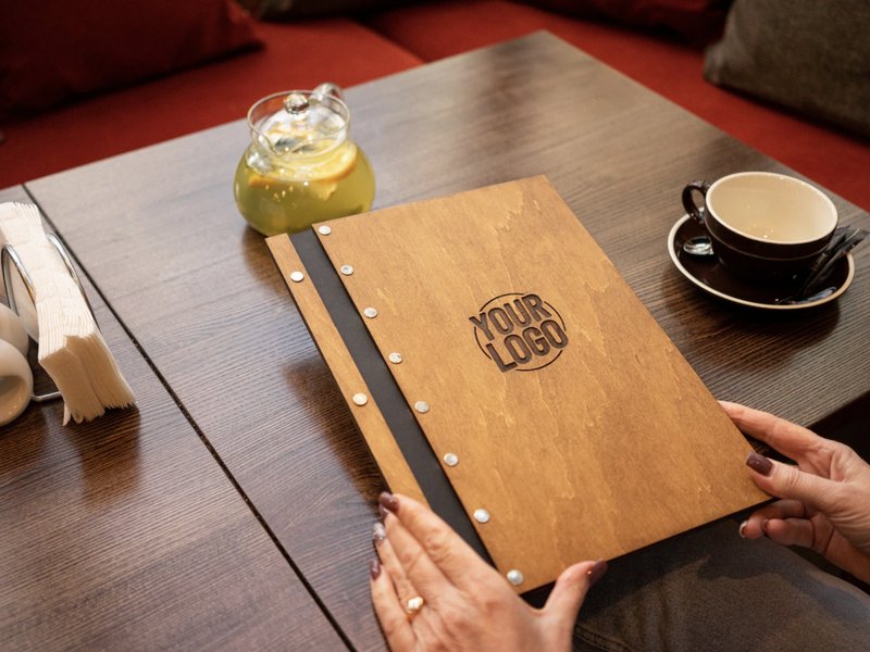带有可自订选项的雕刻木制菜单资料夹，个性化木制菜单 - 其他 - 木头 多色