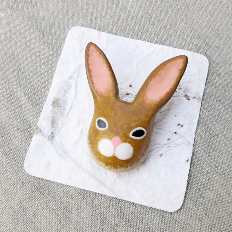 森林动物别针-森林野兔 - 胸针 - 粘土 金色