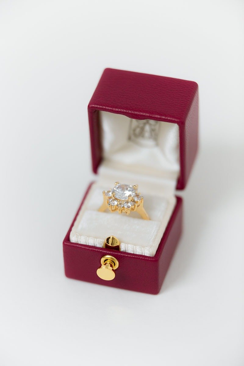 皮革戒指盒 - CLASSIC LOCK PETITE - 手工压印复古风格戒指盒 - 戒指 - 真皮 蓝色