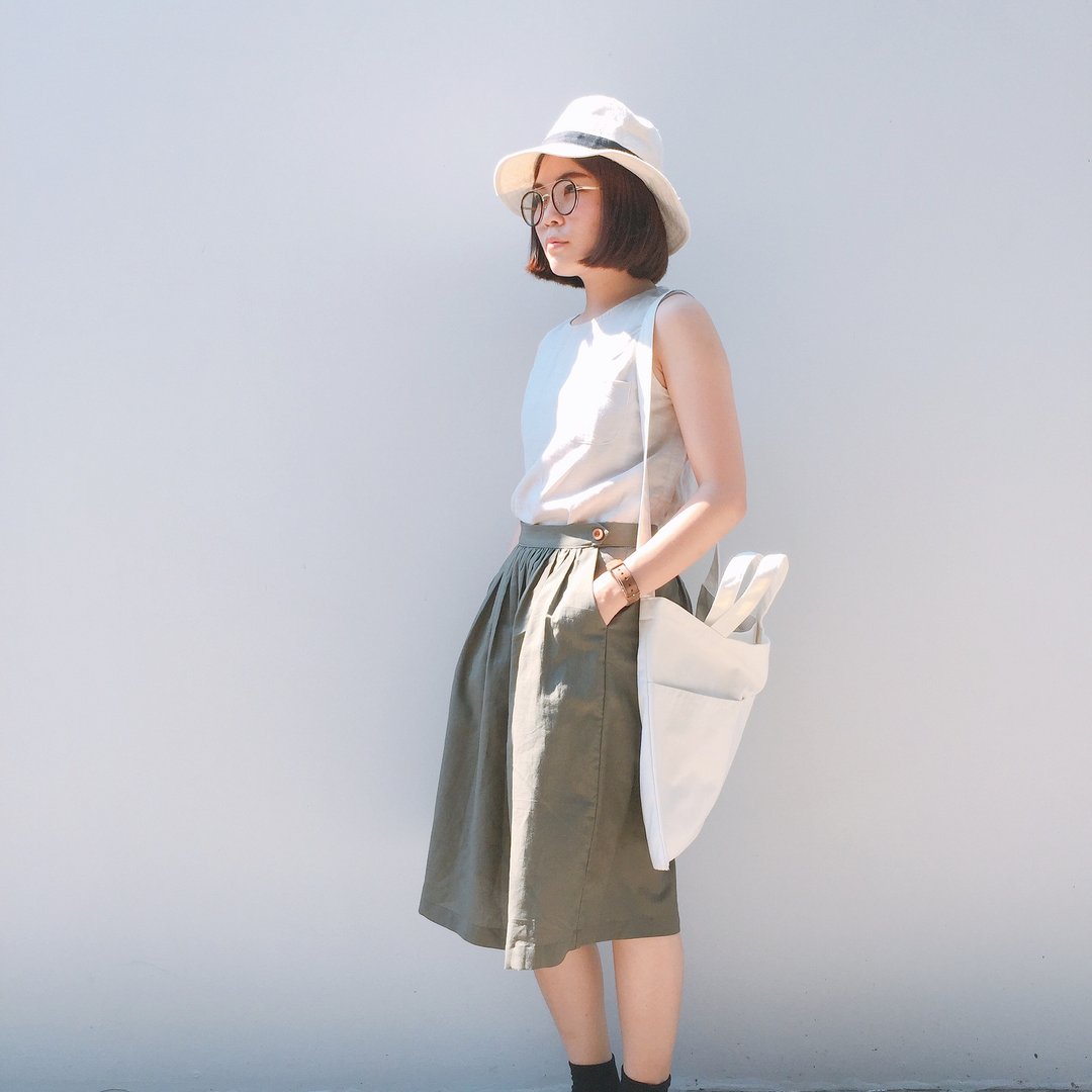 Ami Skirt - Green Linen  ( Have only size 2 now ) - 裙子 - 棉 绿色