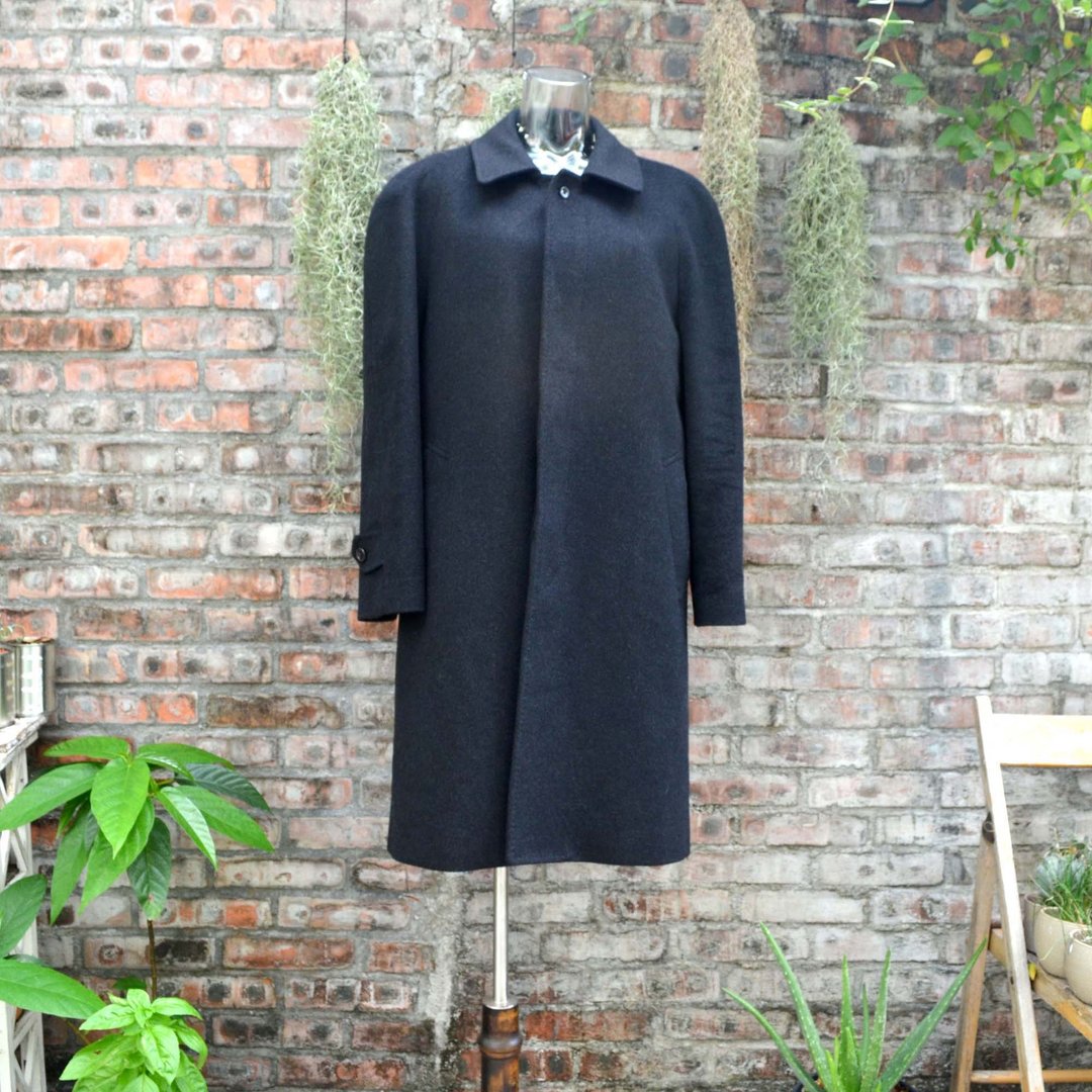 VINTAGE古着100%Cashmere纯羊毛圆肩剪裁大衣超轻巧保暖日本品牌 - 女装休闲/机能外套 - 真皮 
