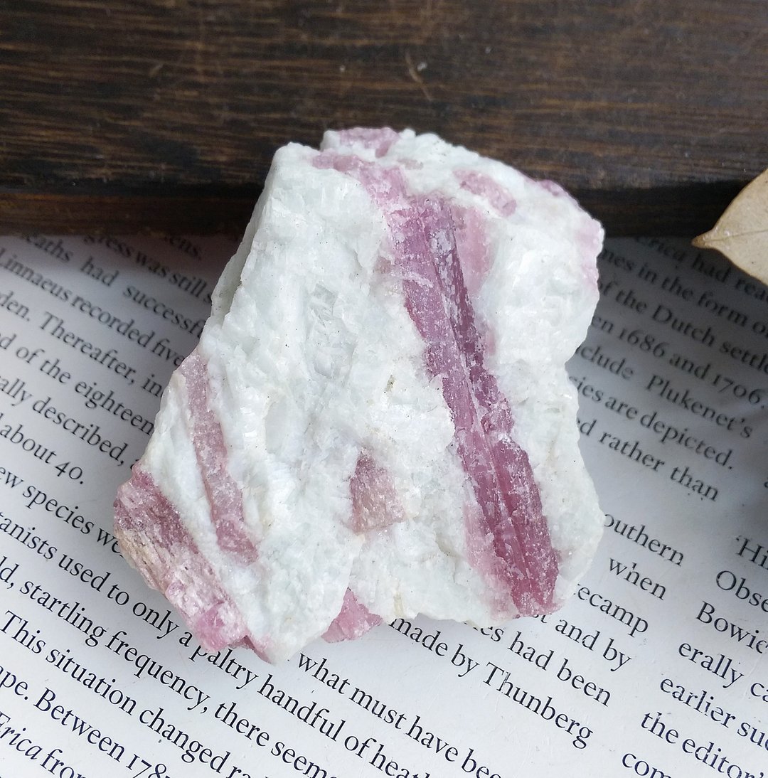 Tourmaline  巴西产地 电气石 粉碧玺 天然矿石 原矿 - 摆饰 - 其他材质 