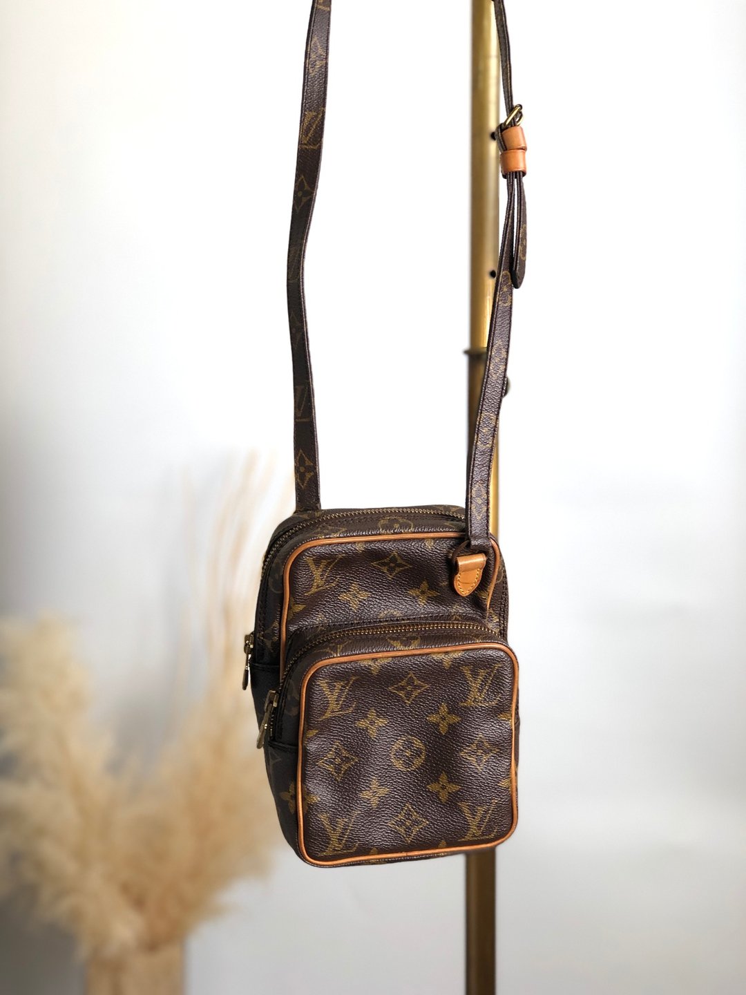 【日本直送，名牌包装】LOUIS VUITTON Monogram 单肩包棕皮革 M45238 迷你亚马逊 y5ytbv - 侧背包/斜挎包 - 防水材质 咖啡色