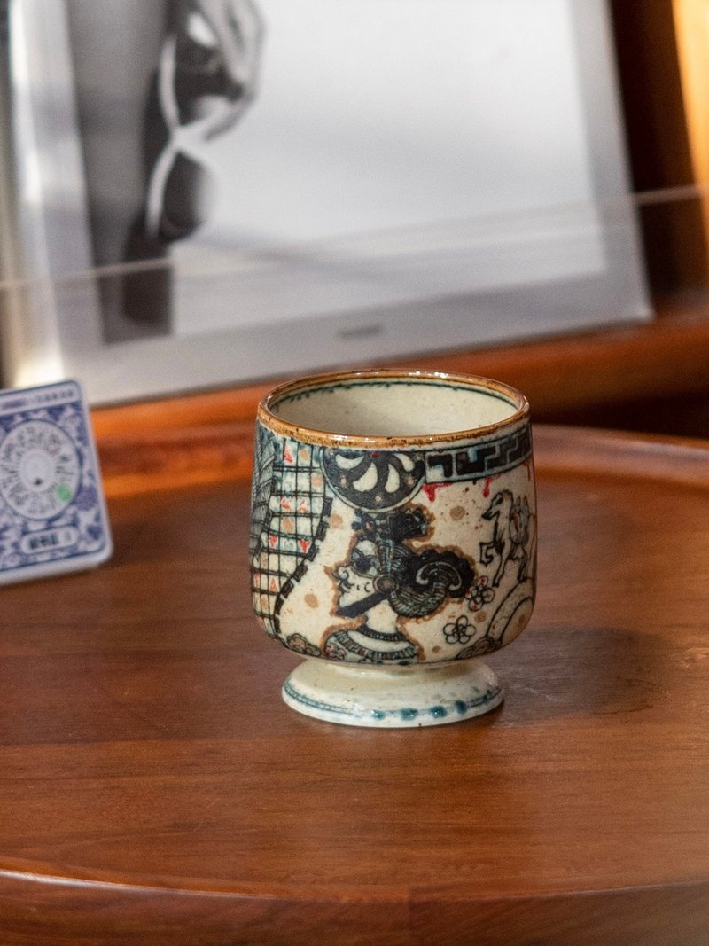 民俗经典皮影戏纹样高足杯 景德镇手绘青花瓷咖啡拉花杯220ml - 咖啡杯/马克杯 - 陶 黑色