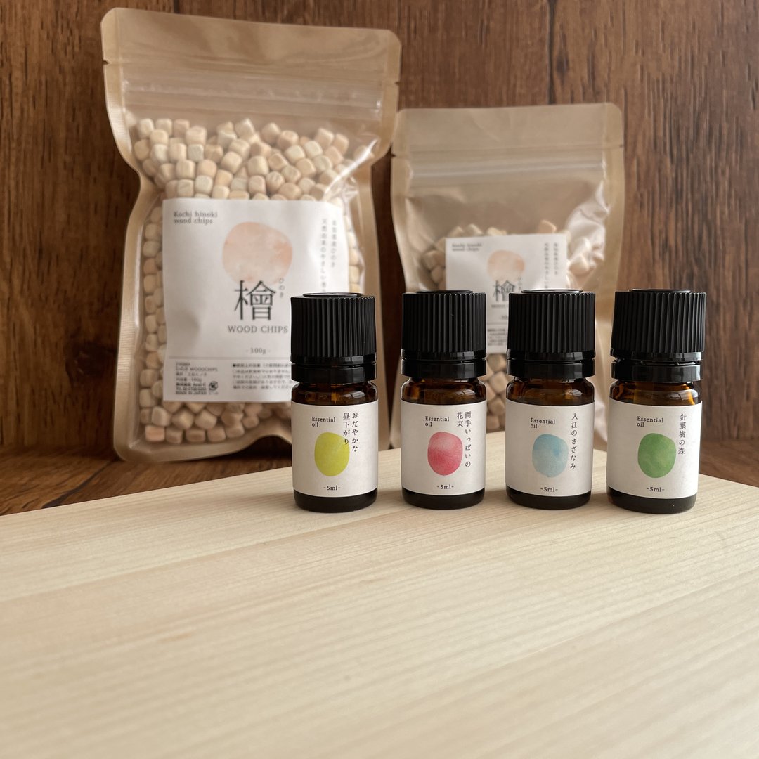 花 日本产土佐桧木精油4种香味可选5ml 精油 - 香薰/精油/线香 - 精油 红色