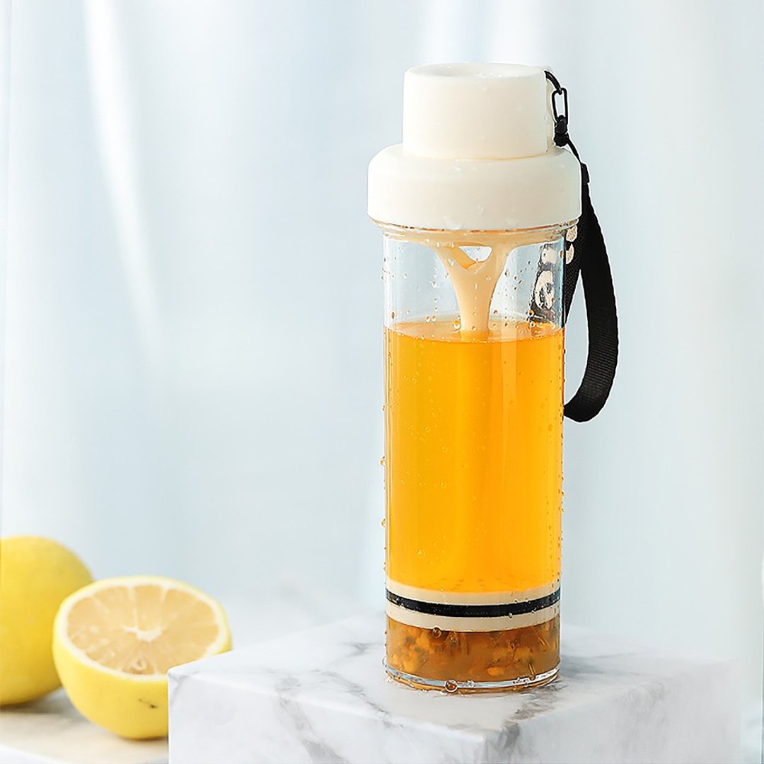 【OMORY】Tritan 轻量摇摇现榨果汁瓶/鲜萃瓶400ml - 水瓶/水壶 - 其他材质 透明