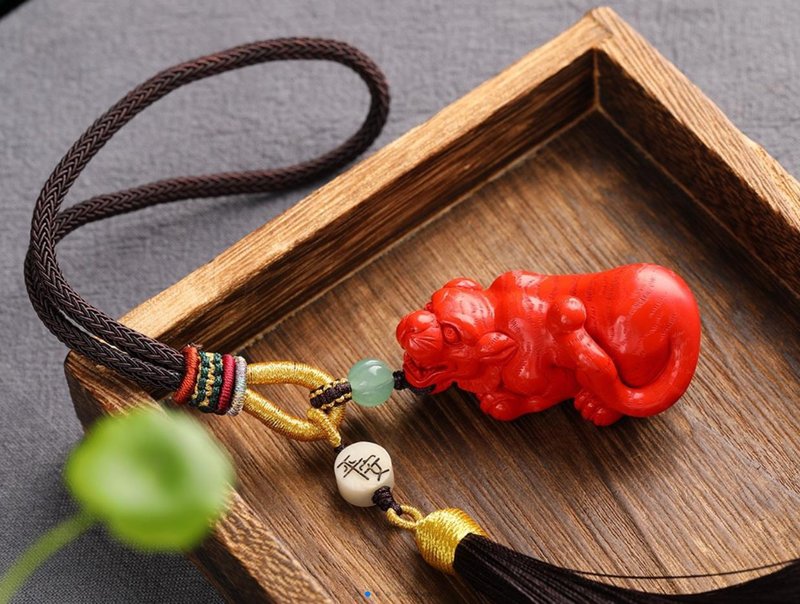 天然原矿朱砂精品红砂虎包挂 车挂 朱砂含量高达95%以上 - 钥匙链/钥匙包 - 宝石 