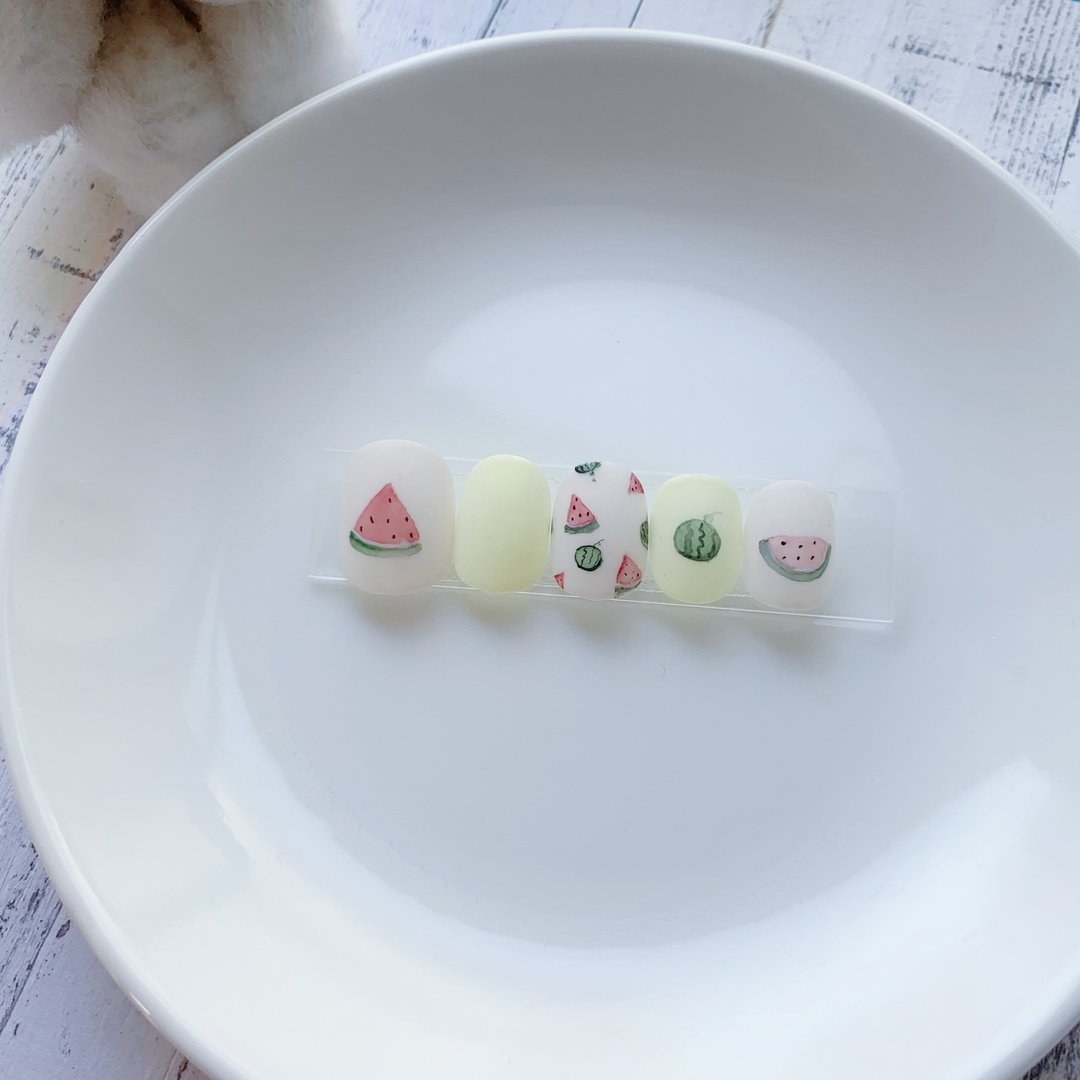 夏季的小红西瓜 指甲贴片/凝胶指甲/订制美甲贴片 NA 8 - 指甲油/指甲贴 - 其他材质 黄色