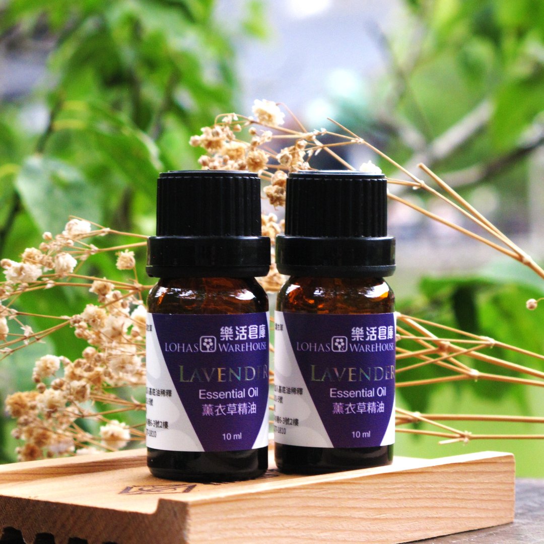 植萃Essential Oil-薰衣草精油10ml - 香薰/精油/线香 - 精油 咖啡色