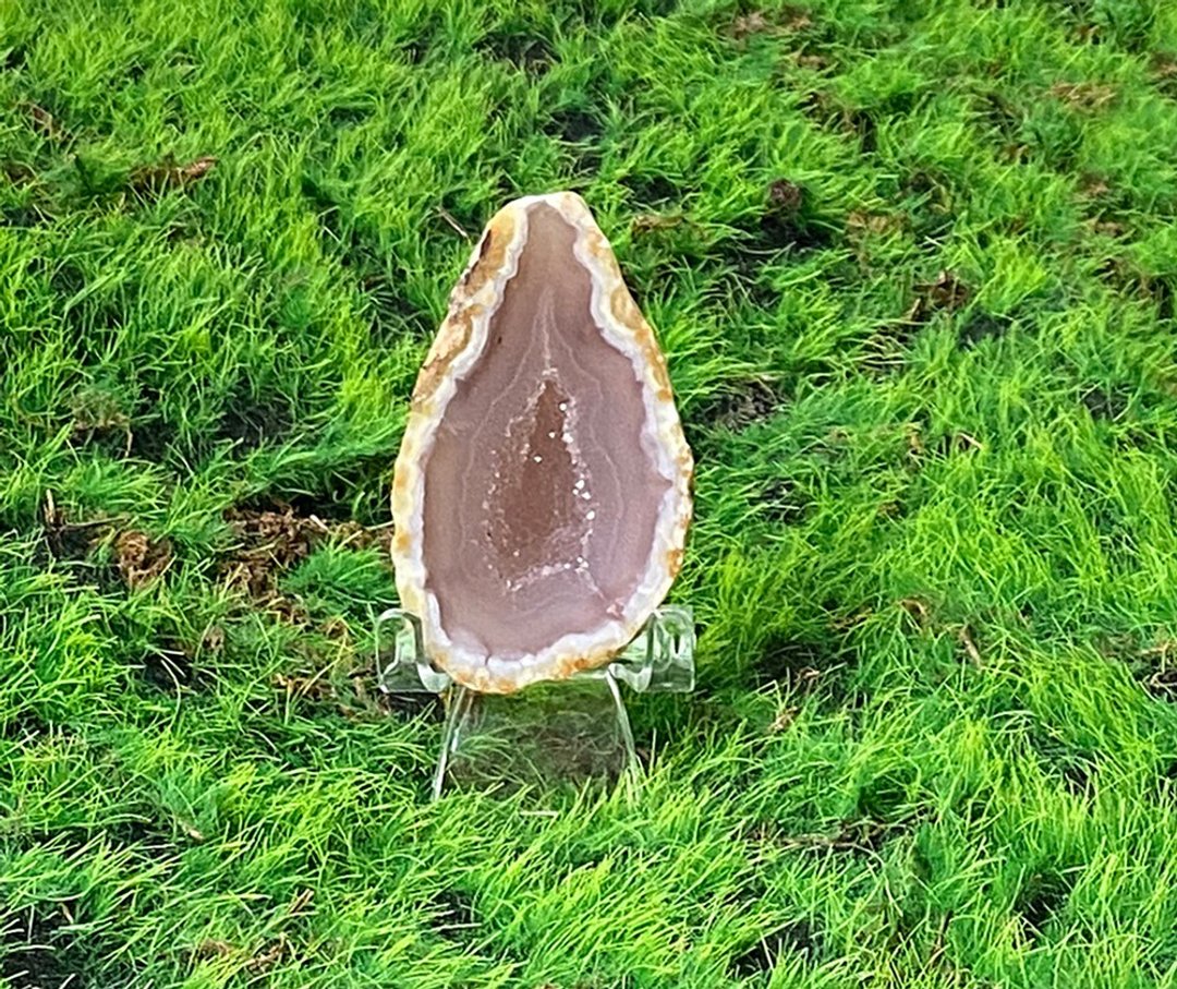 天然玛瑙招财小晶洞 财运水晶 避邪保平安 疗愈 办公室摆件 - 摆饰 - 玉石 