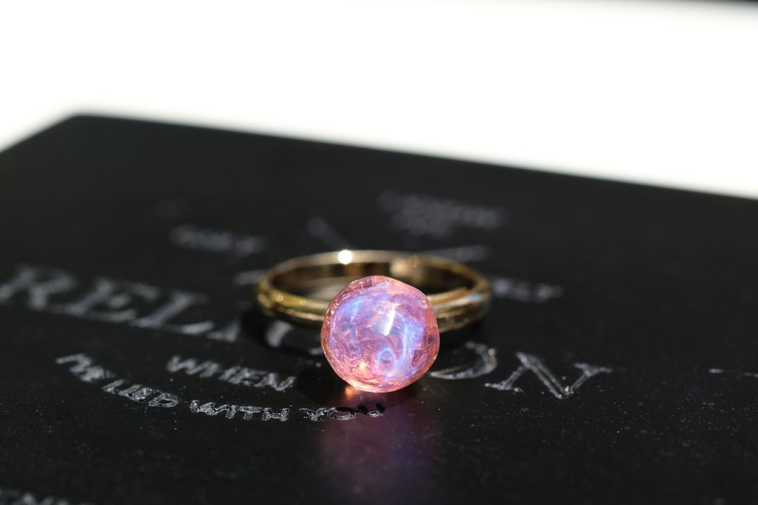 Crystal Bay (Ring: Pink) 晶.凝 (指环: 粉红) - 戒指 - 玻璃 粉红色