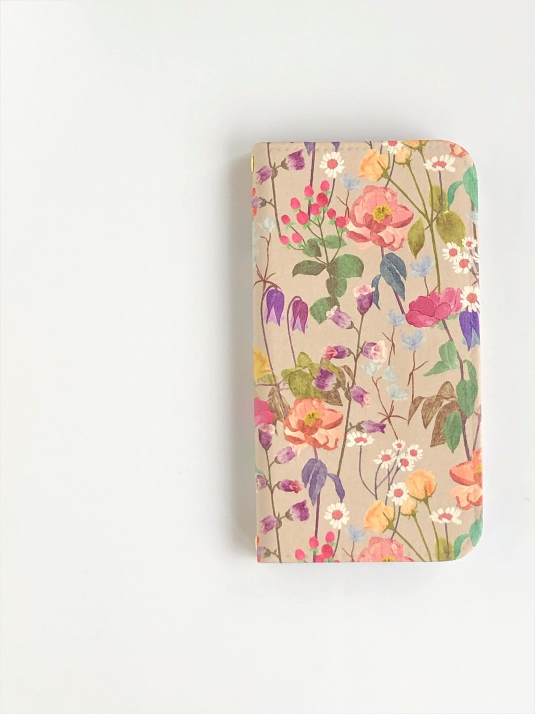 Liberty iphone7 8 SE2 SE3 Case Fairy Tail Forest - 手机壳/手机套 - 棉．麻 卡其色