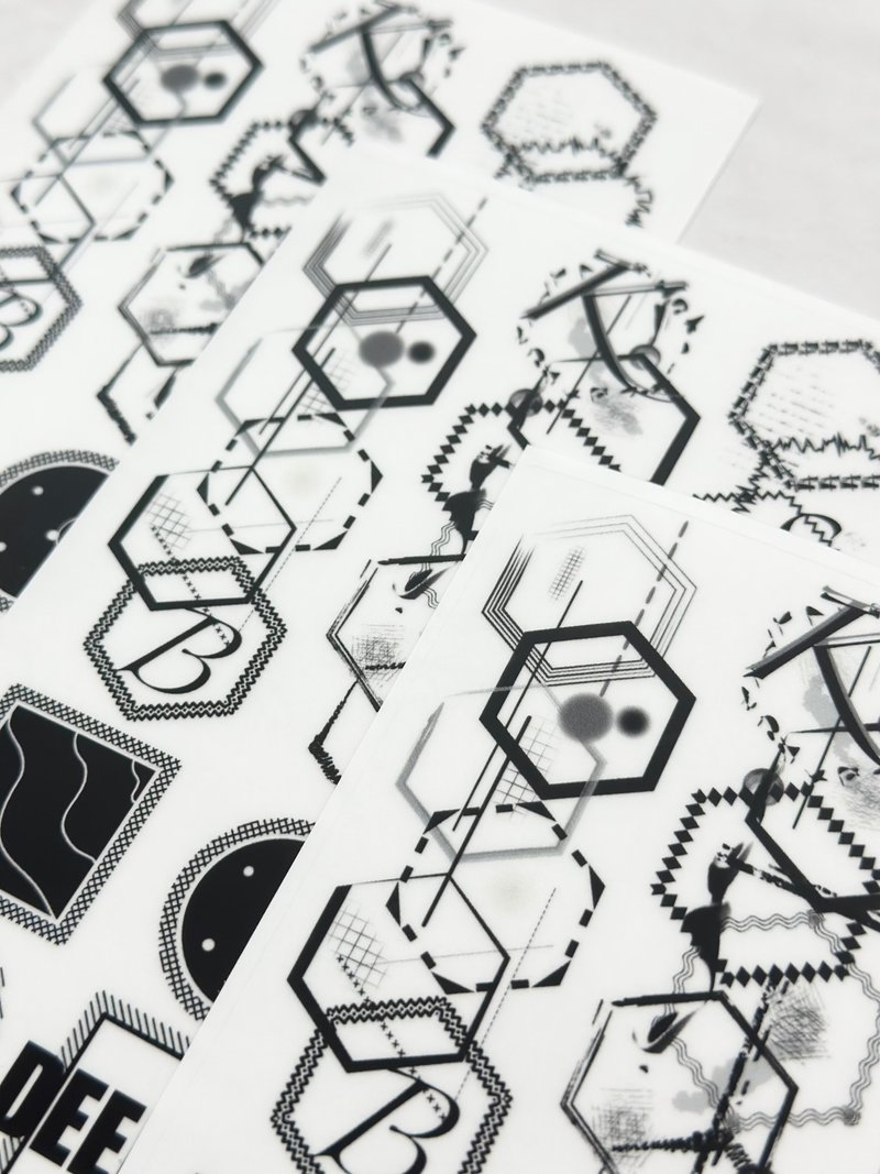 sensiary 多边形分层黑色装饰雾面贴纸 3p - 卡片/明信片 - 纸 
