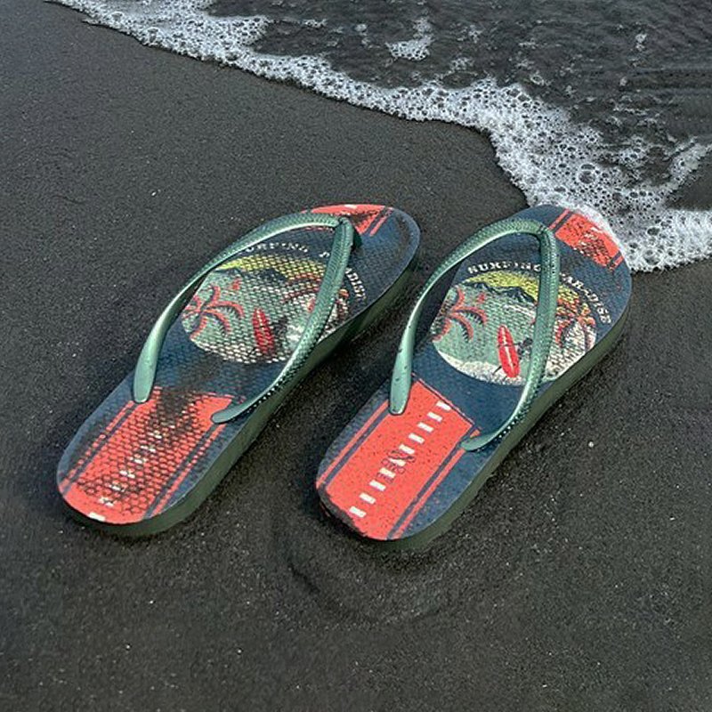 女款文创绘图夹脚拖鞋 软Q止滑耐磨人字拖鞋 LE -HEAVEN- - 拖鞋 - 橡胶 多色