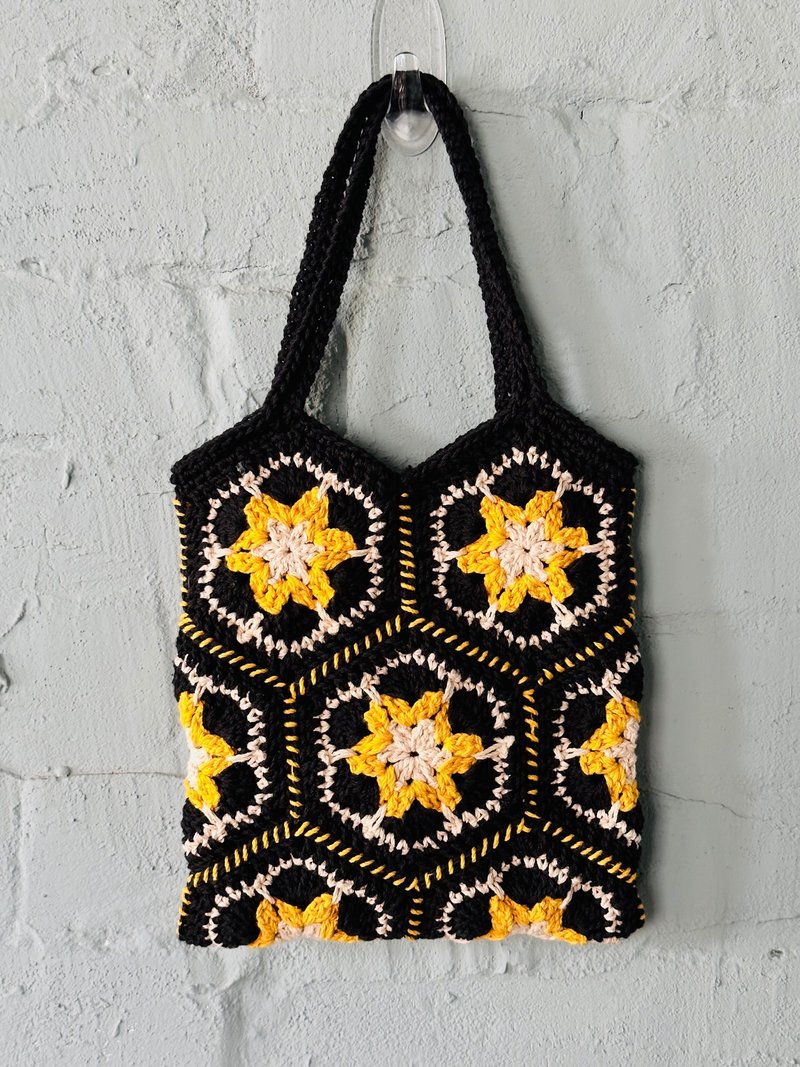 小花钩针手提袋/钩针设计Crochet design/手工钩针/可定制 - 手提包/手提袋 - 其他人造纤维 
