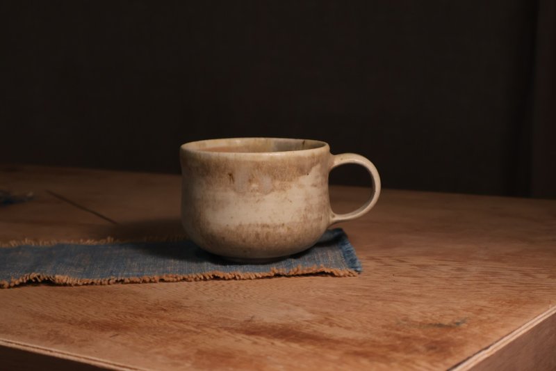 大地之森马克杯 - 咖啡杯/马克杯 - 陶 咖啡色