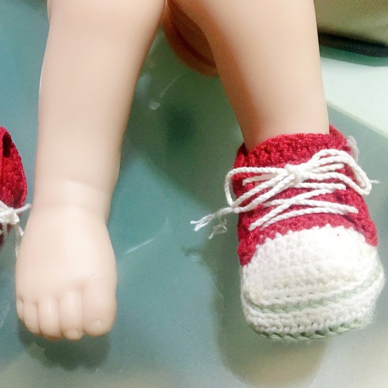 Stylish Preemie, Newborn, Reborn Baby Sneaker - Red Crochet Shoes & Green Sole - 婴儿鞋 - 棉．麻 多色