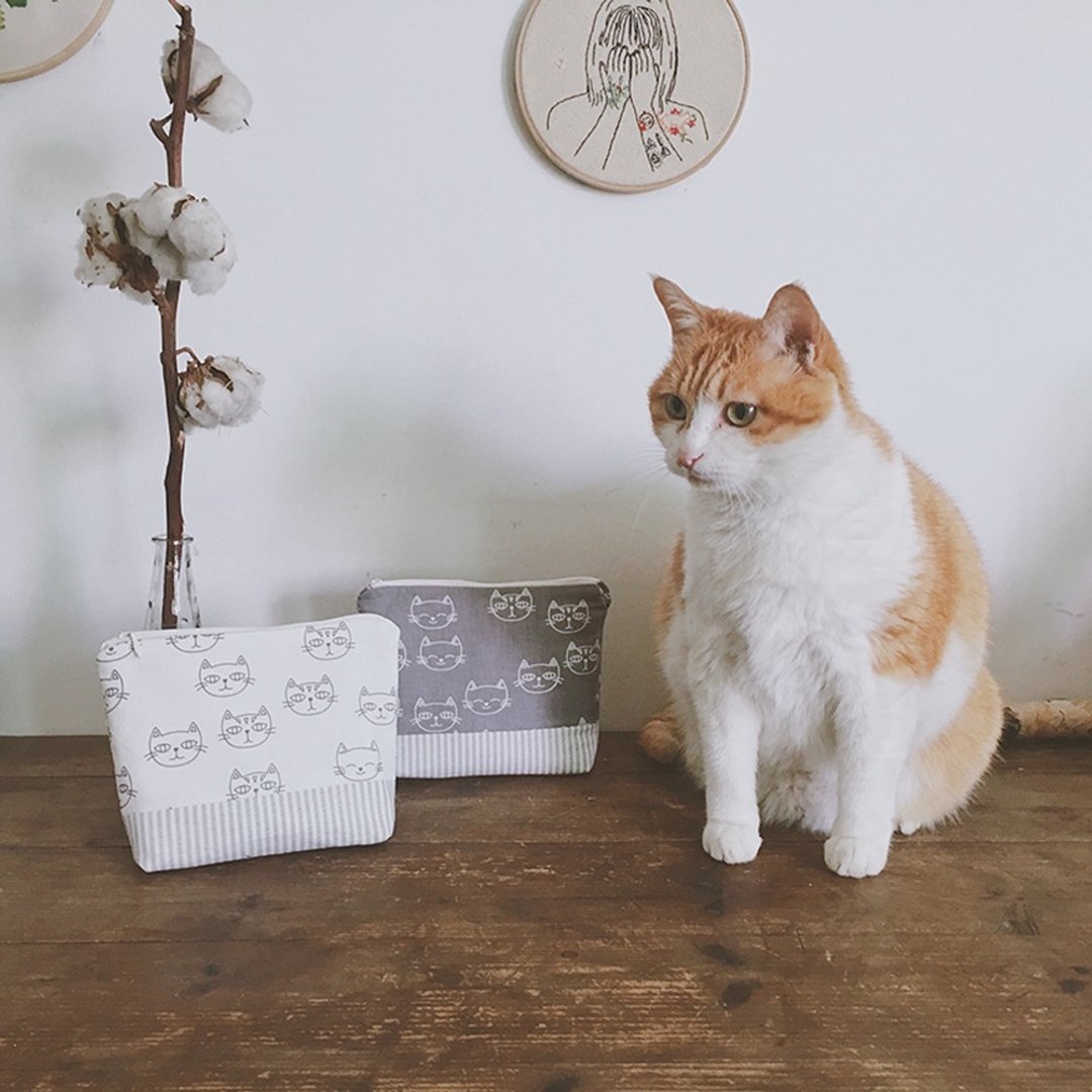 我家大橘猫也喜欢的双色猫咪收纳包杂物包 - 化妆包/杂物包 - 棉．麻 