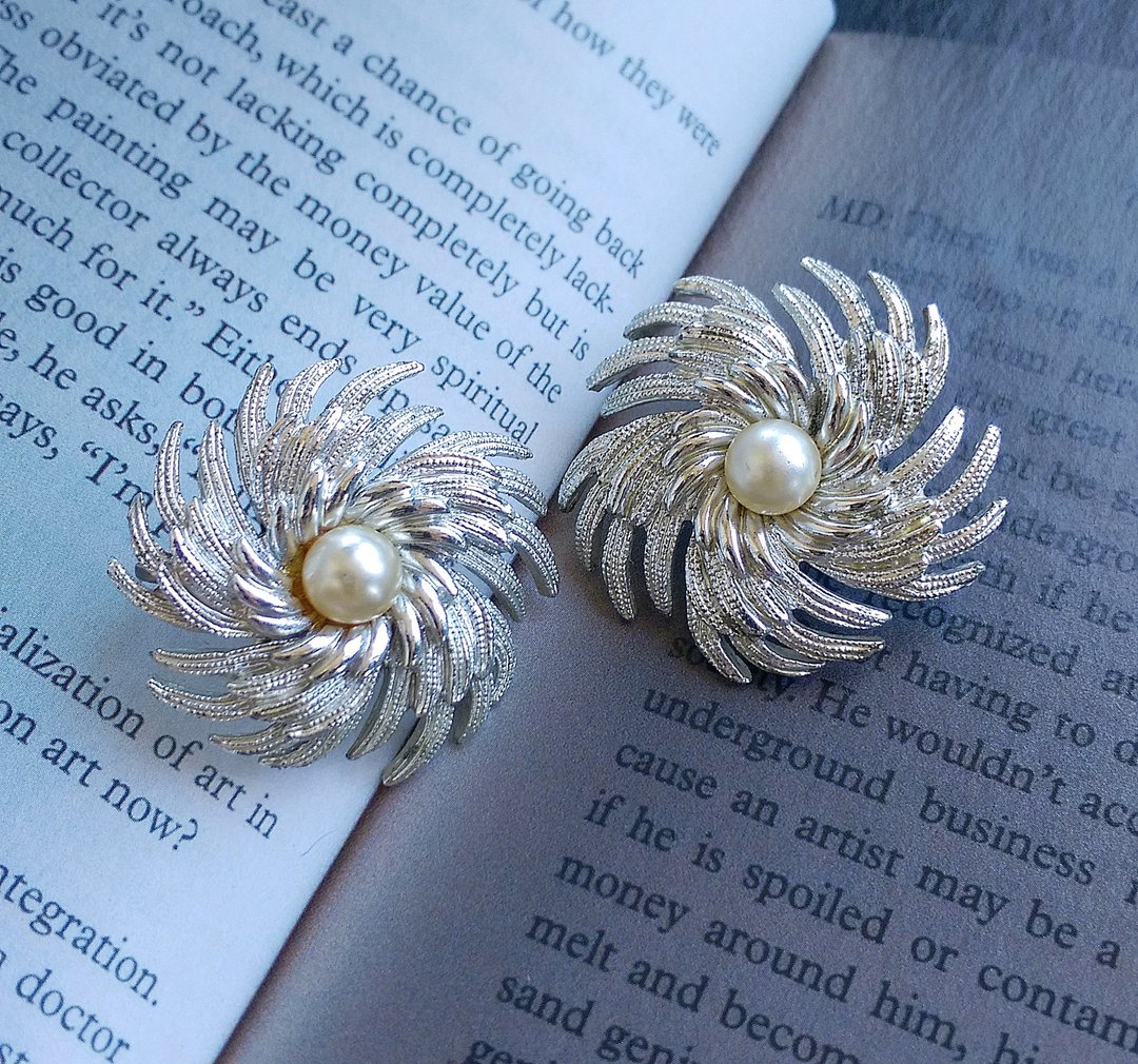 Vintage Jewelry  SARAH COV Silvery Sunburst 夹式耳环 - 耳环/耳夹 - 其他材质 金色