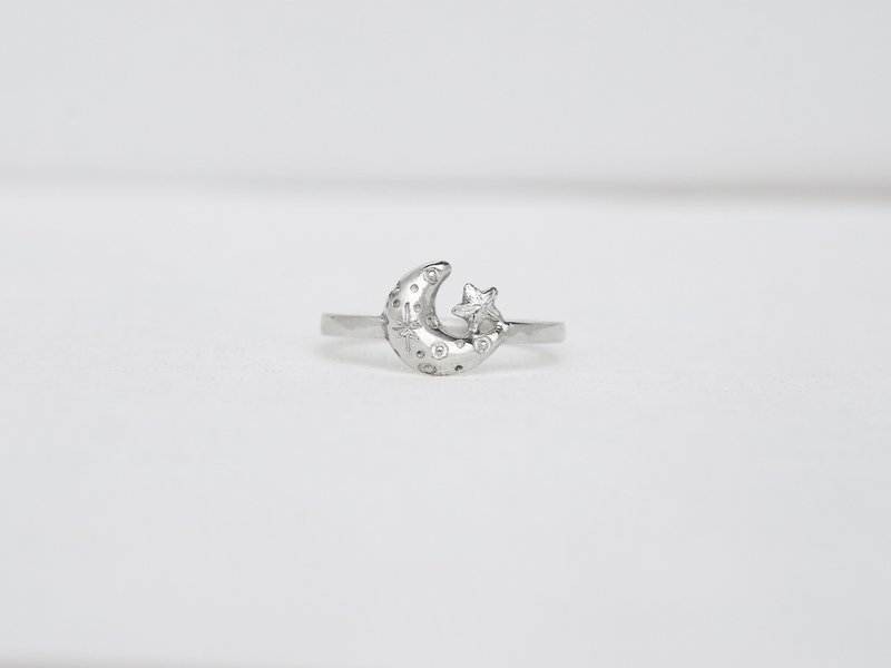 月亮星星 | 纯银戒指 女戒 立体 手作银饰 情人节礼物 - 戒指 - 纯银 银色
