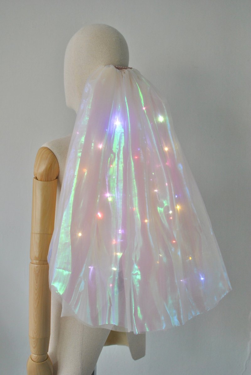 Rainbow Hologram Led Wedding Veil - 发饰 - 聚酯纤维 多色