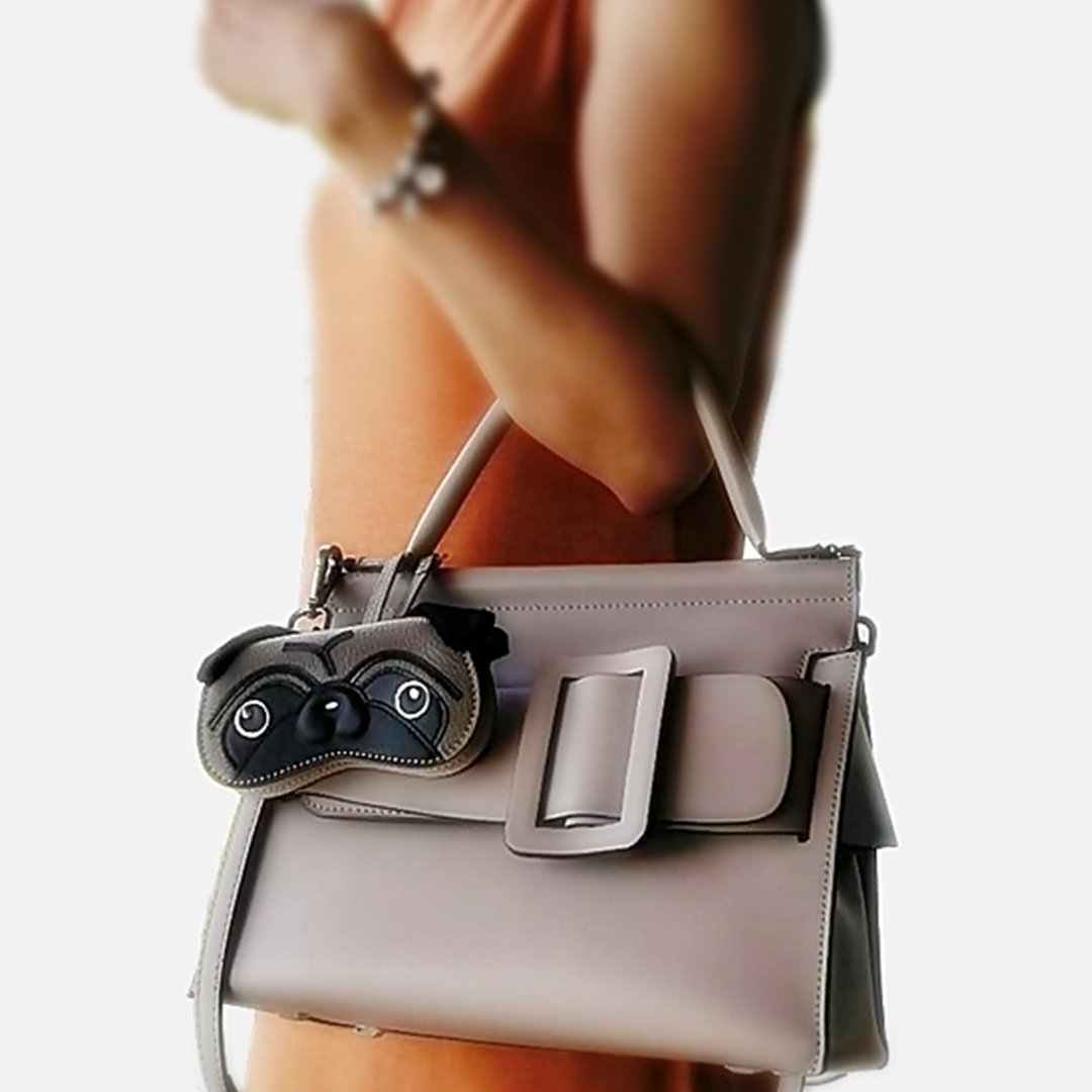 Little Puggy Hanging Pouch Genuine Leather for Sunglasses Handmade with Love - 眼镜/眼镜框 - 真皮 