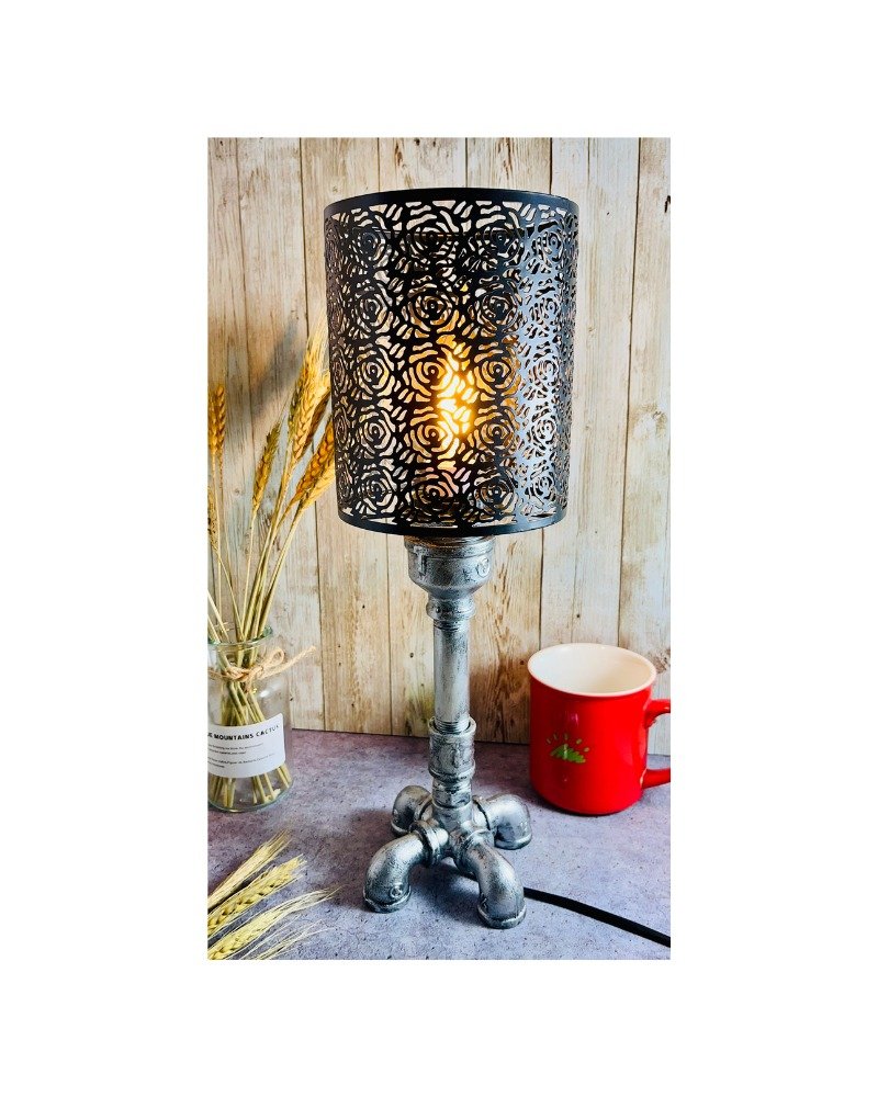 蕾丝管线立灯 - 灯具/灯饰 - 其他金属 银色