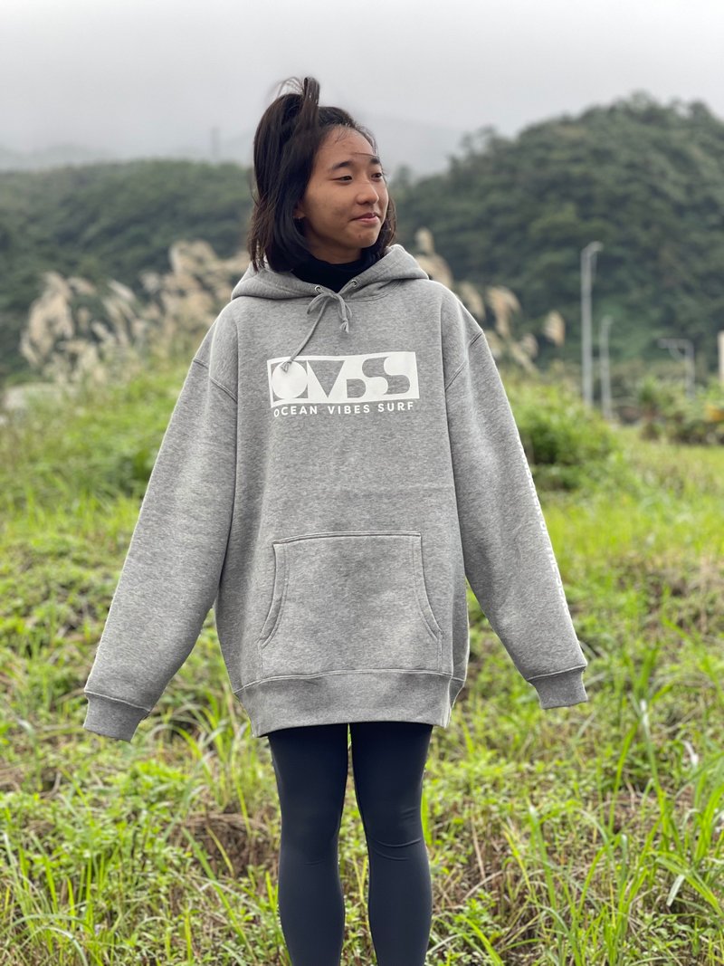 Ocean Vibes Surf Wanderer Hoodie - 中性连帽卫衣/T 恤 - 棉．麻 银色
