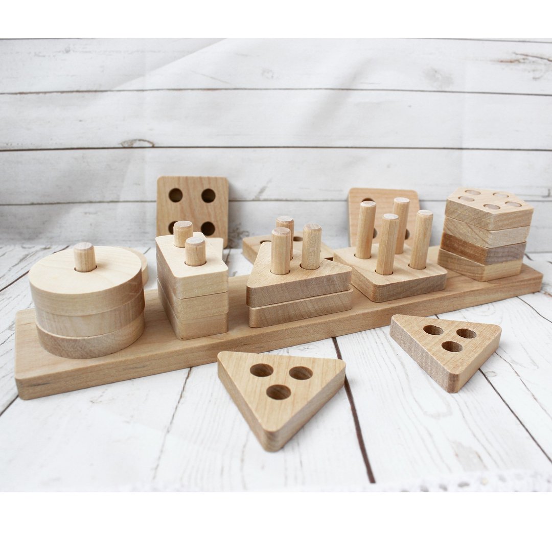 Wooden geometric stacker - baby fidget toy, montessori toys for toddlers - 玩具/玩偶 - 木头 咖啡色
