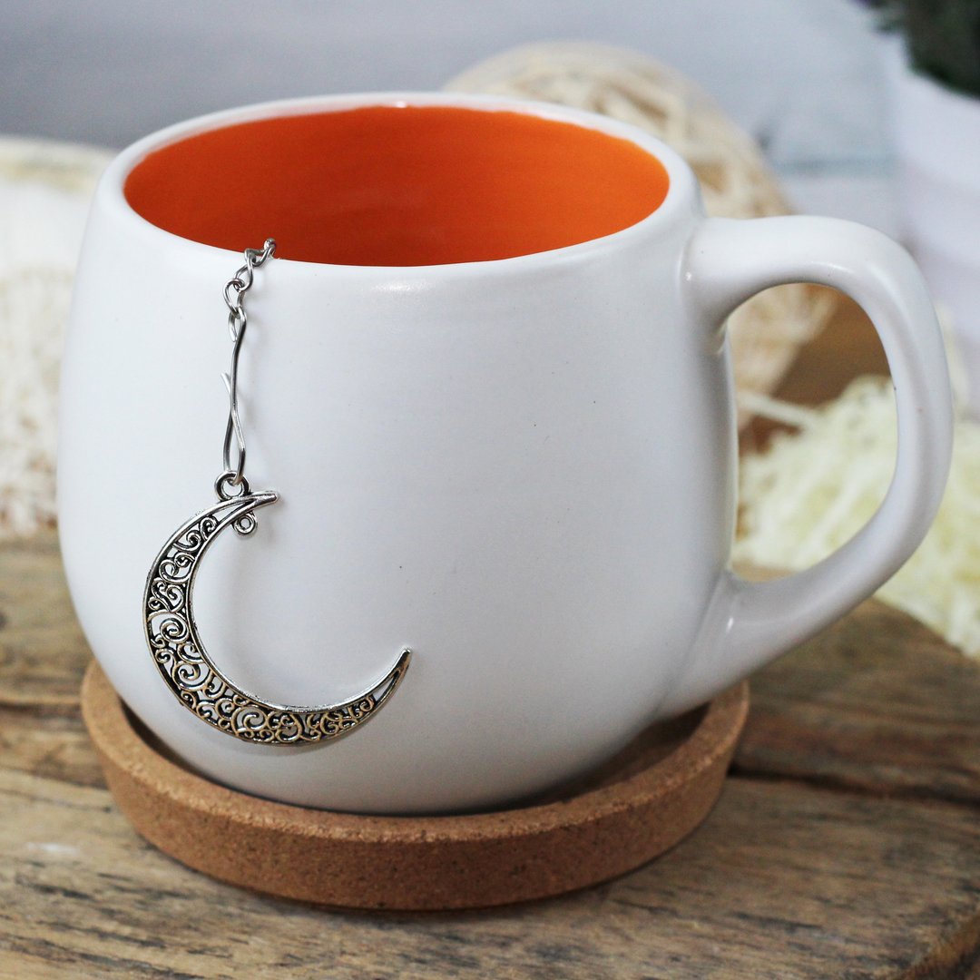 Moon phase tea infuser for loose leaf tea, Tea Maker with crescent moon charm - 茶具/茶杯 - 不锈钢 银色